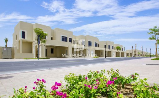 Townhouse in Al Yalayis 2, Al Yalayis, Dubai 1