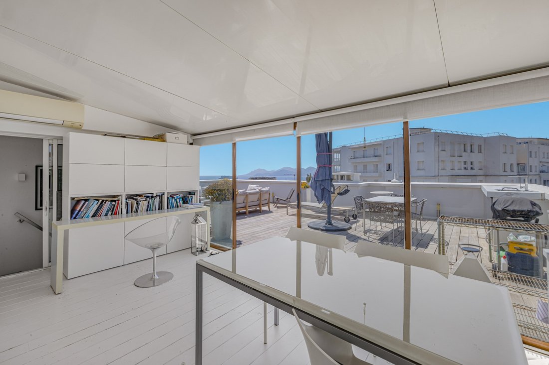 Apartment in Montfleury, Cannes, France 2 - 18608576