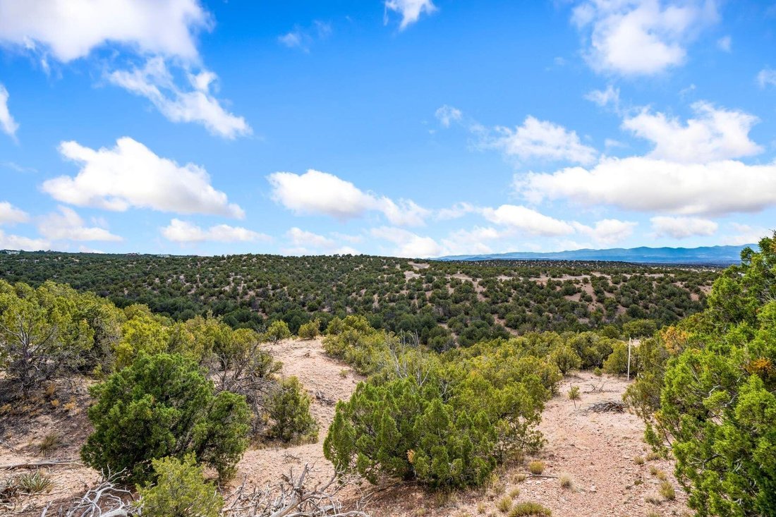 Land in Santa Fe, New Mexico, United States 4 - 18608602