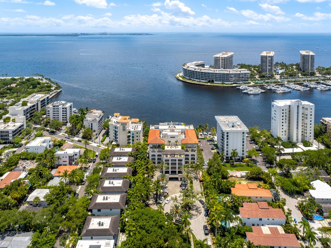 Condo in Miami, Florida, United States 2 - 18608666