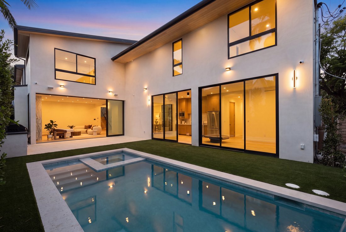 House in Los Angeles, California, United States 3 - 18608617