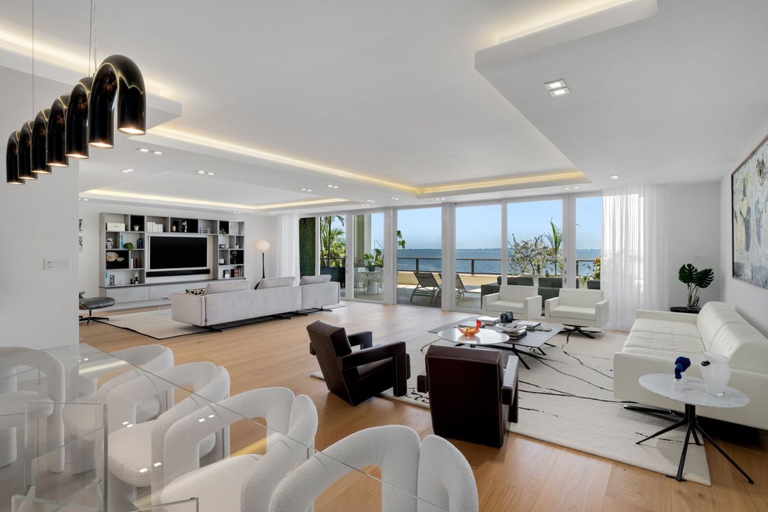 Condo in Miami, Florida, United States 1 - 18608666