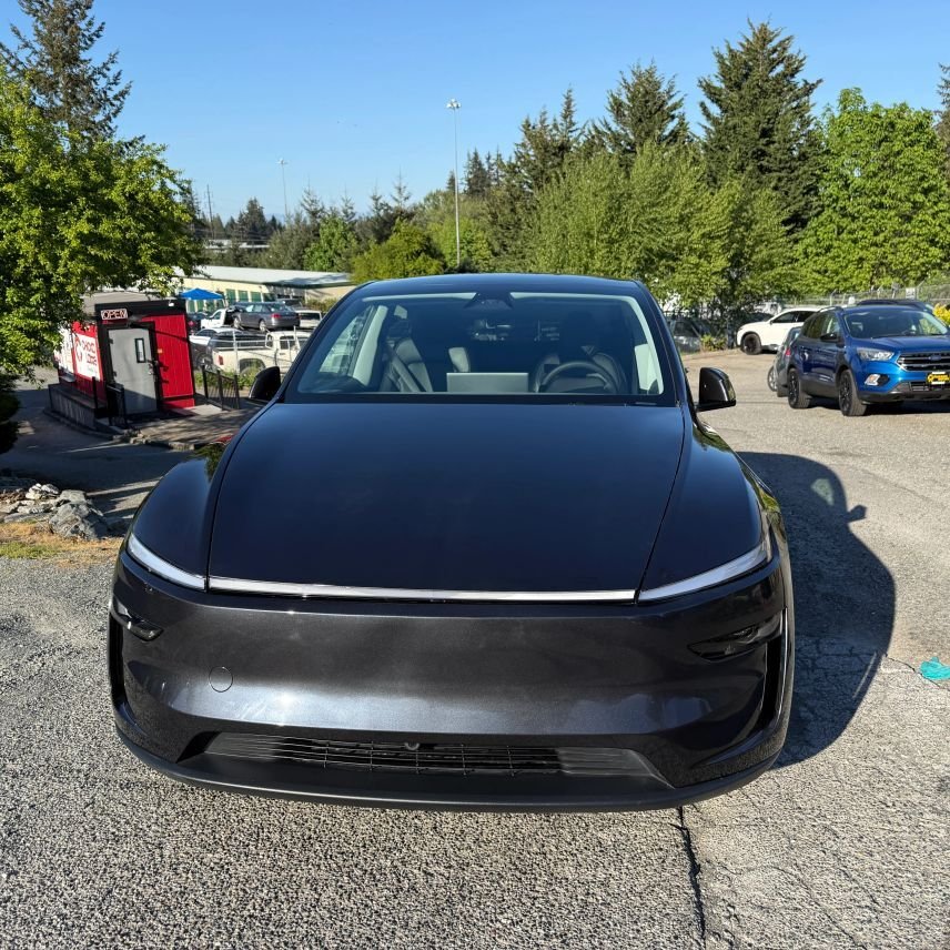 Suv in Everett, WA, United States 2 - 18608453