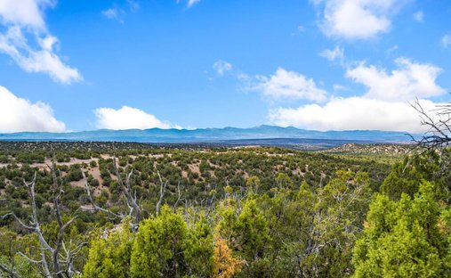 Land in Santa Fe, New Mexico, United States 1