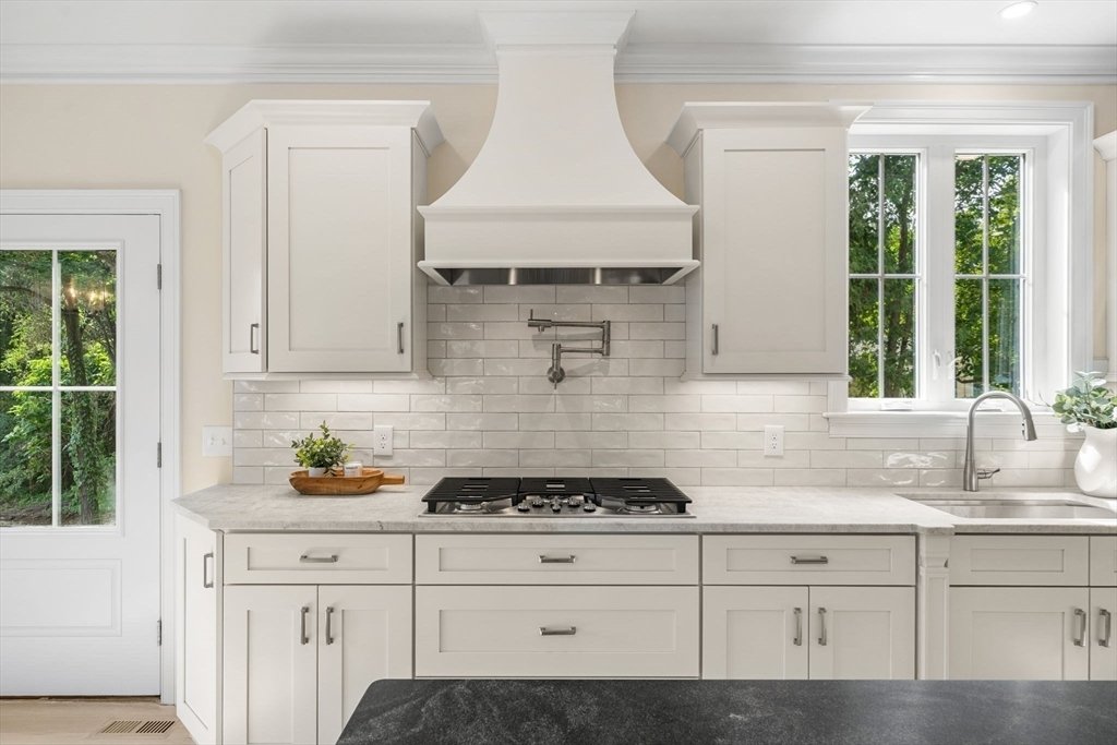House in Westford, Massachusetts, United States 3 - 18608789