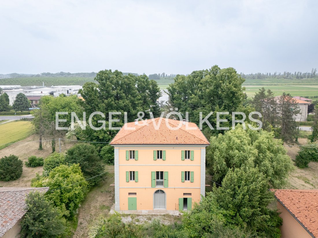 Villa in Terre del Reno, Emilia-Romagna, Italy 2 - 18608875