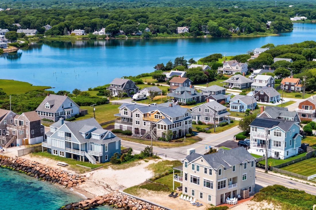 House in Falmouth, Massachusetts, United States 5 - 18307008