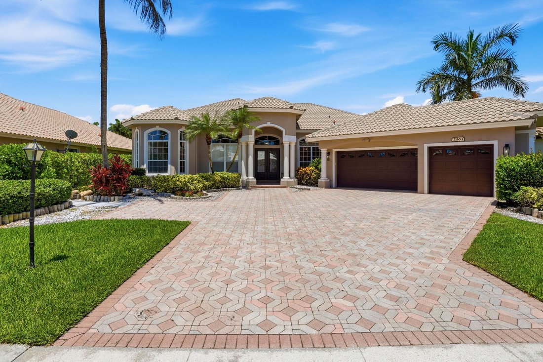 Boca Raton, Florida, United States 1 - 18608607