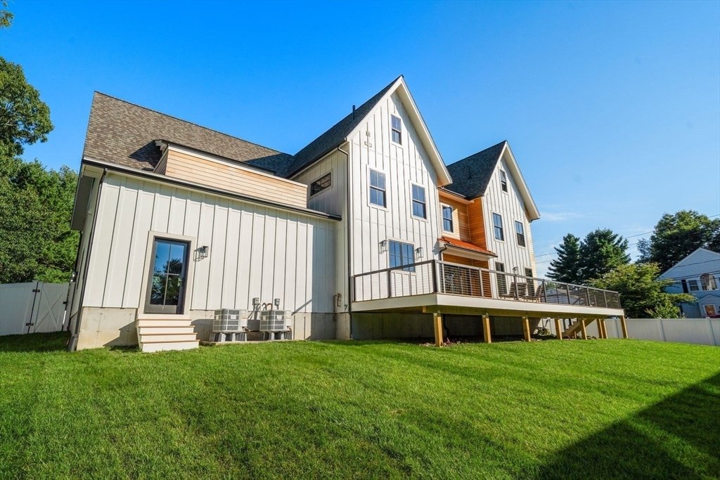 House in Milton, Massachusetts, United States 3 - 18608784