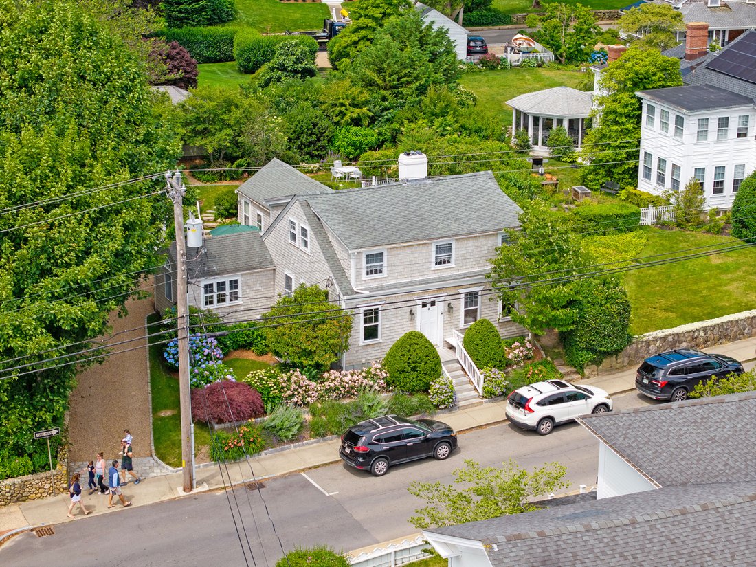 House in Oak Bluffs, Massachusetts, United States 2 - 18608909