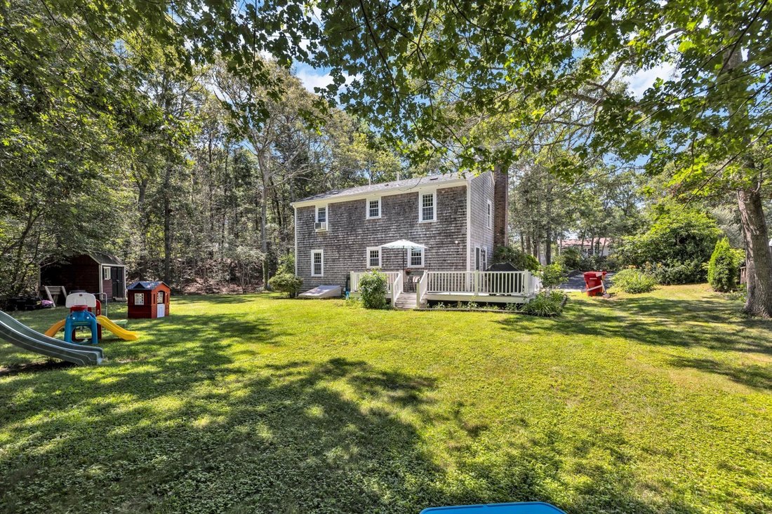 House in Mashpee, Massachusetts, United States 2 - 18608907