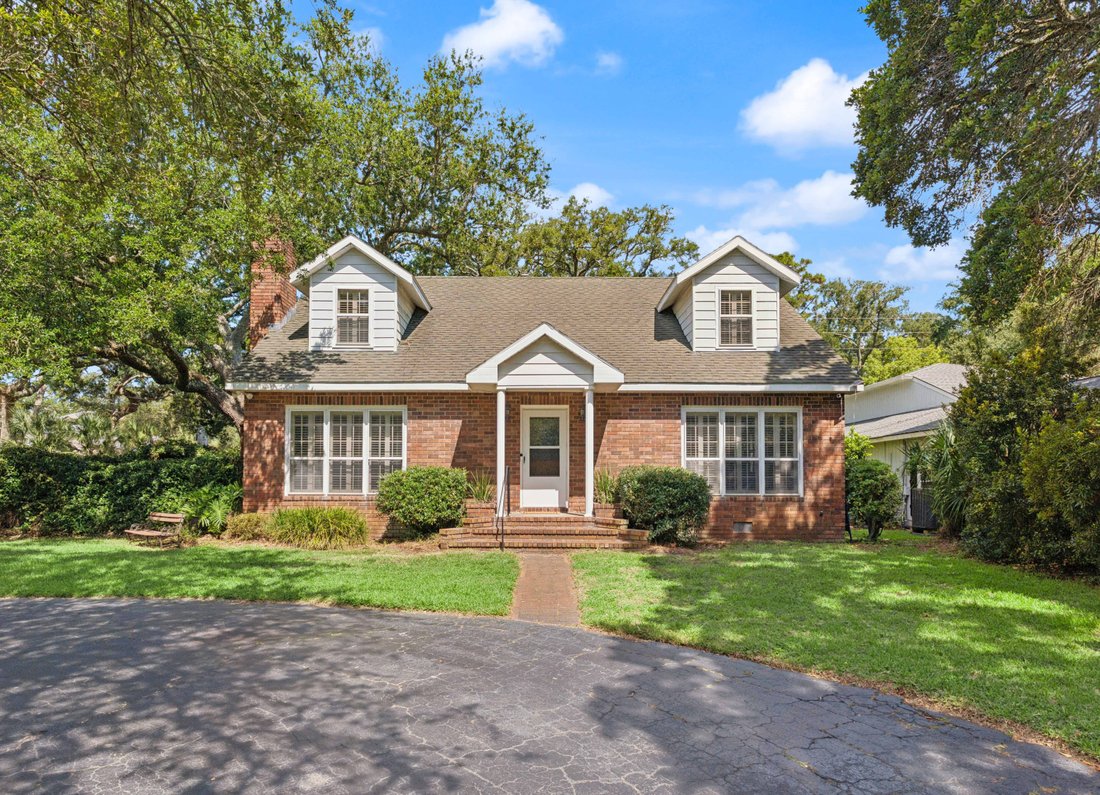 House in St. Simons, Georgia, United States 2 - 18608897