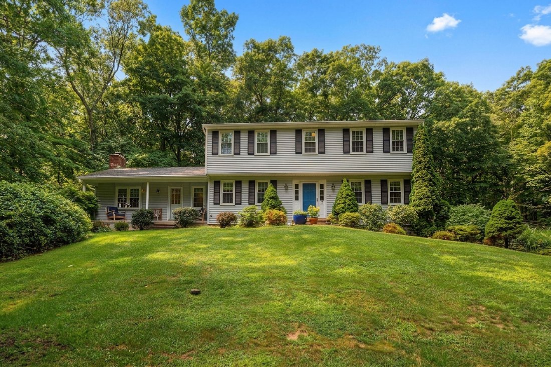 House in Guilford, Connecticut, United States 2 - 18608896