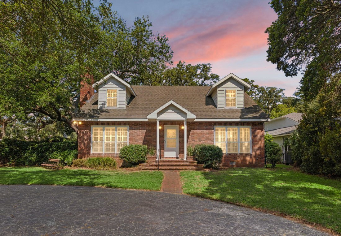 House in St. Simons, Georgia, United States 1 - 18608897