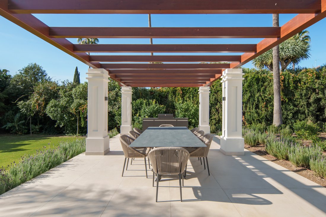 Villa in Marbella, Andalusia, Spain 4 - 18608943