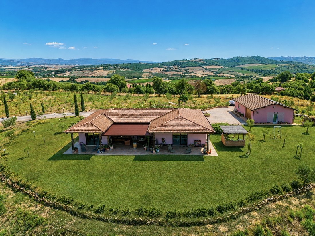 Villa in Magliano in Toscana, Tuscany, Italy 1 - 18608878