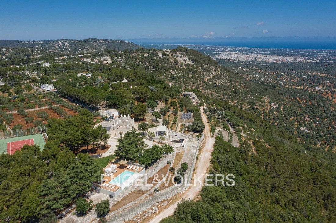 Estate in Selva di Fasano, Apulia, Italy 3 - 18608877