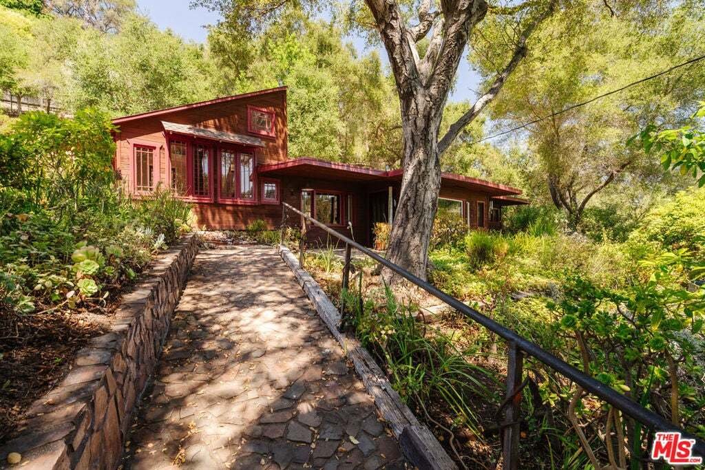 House in Topanga, California, United States 3 - 18611846