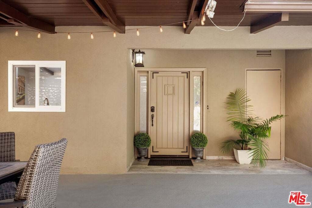 House in Los Angeles, California, United States 3 - 18615378