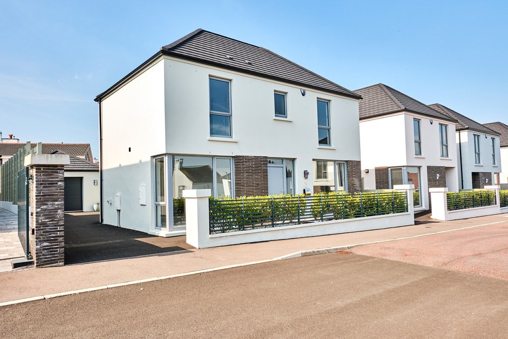 House in Portstewart, Causeway Coast and Glens District, Northern Ireland 1 - 18608732