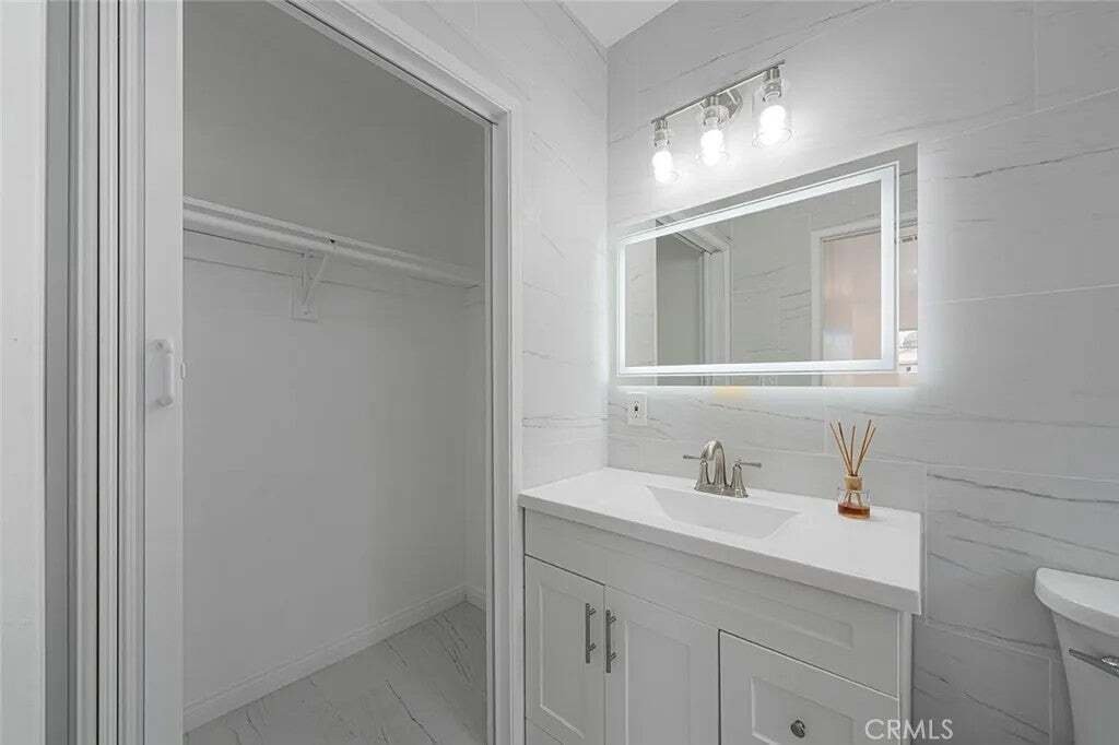 House in Los Angeles, California, United States 5 - 16770087
