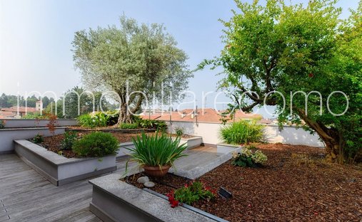 Penthouse in Appiano Gentile, Lombardy, Italy 1