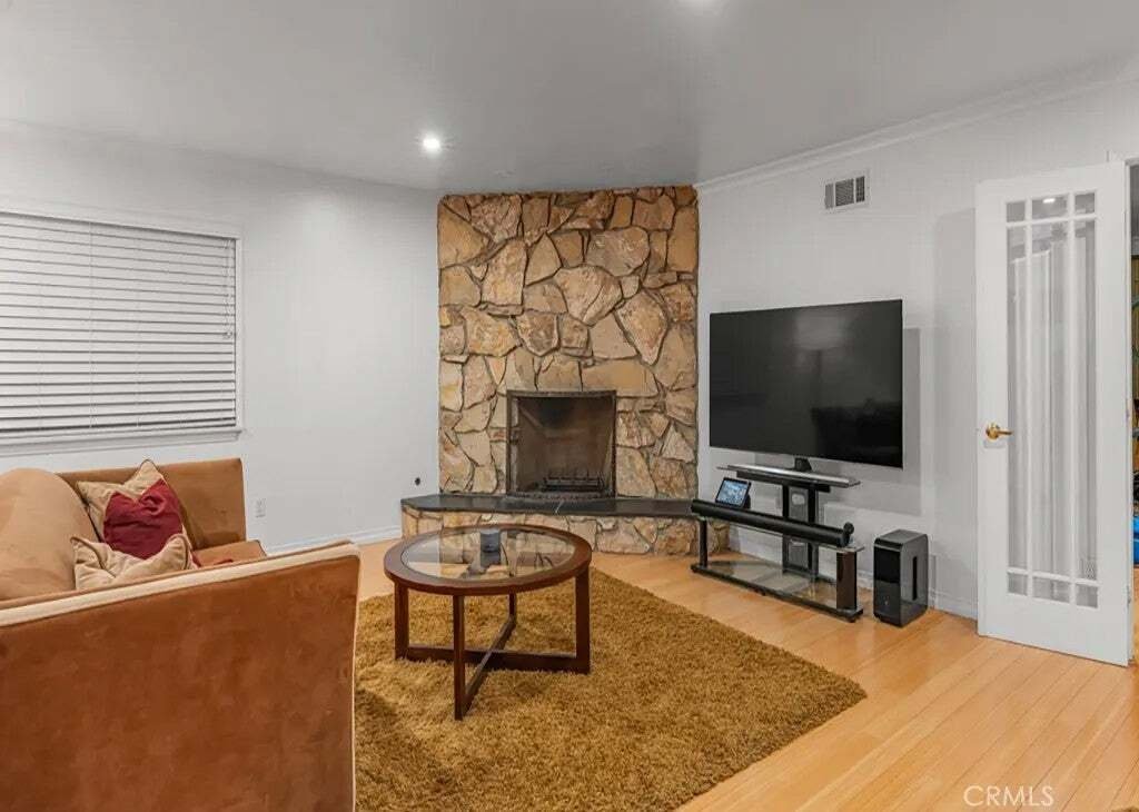 House in Gardena, California, United States 4 - 18612762