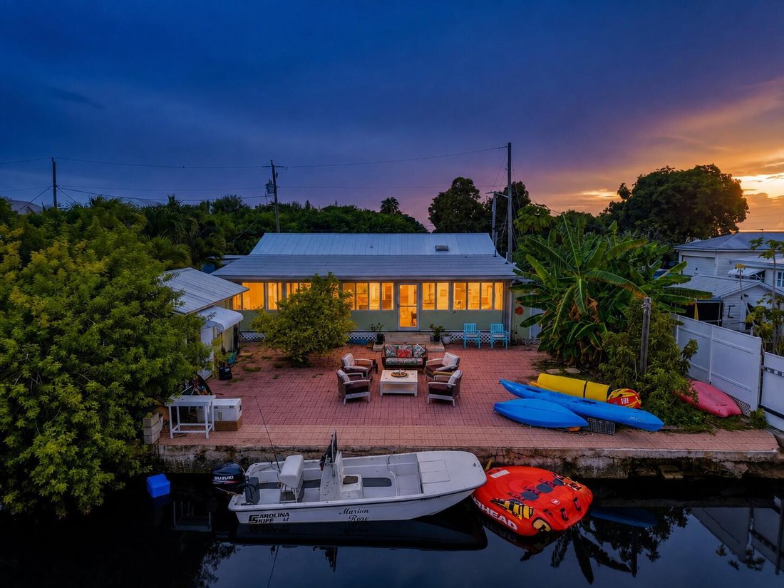 House in Big Pine Key, Florida, United States 2 - 18609013