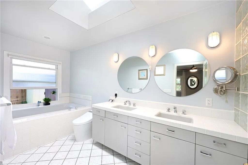 House in Downey, California, United States 4 - 18330862