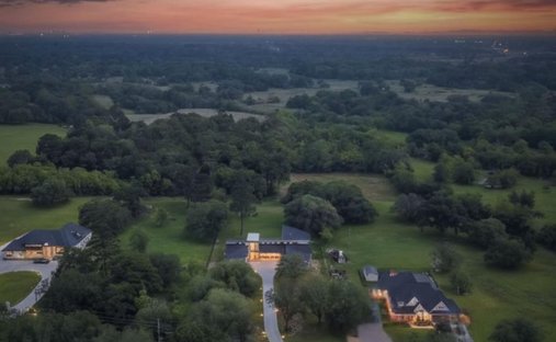 House in Manvel, Texas, United States 1