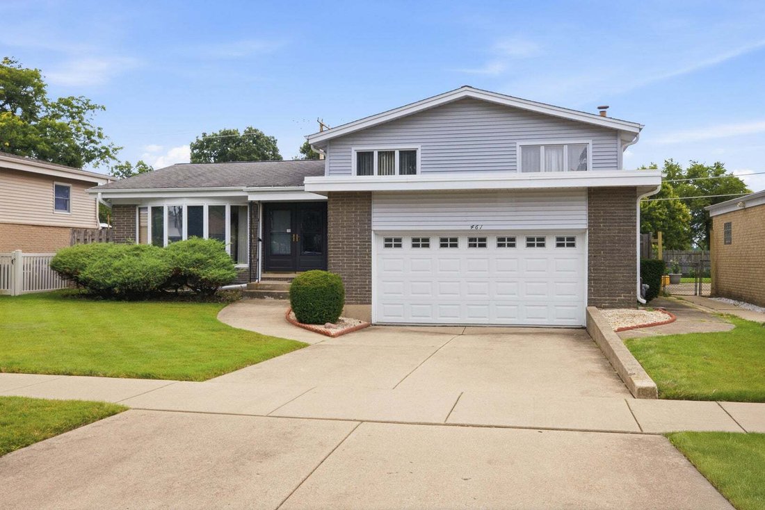 House in Des Plaines, Illinois, United States 2 - 18612746