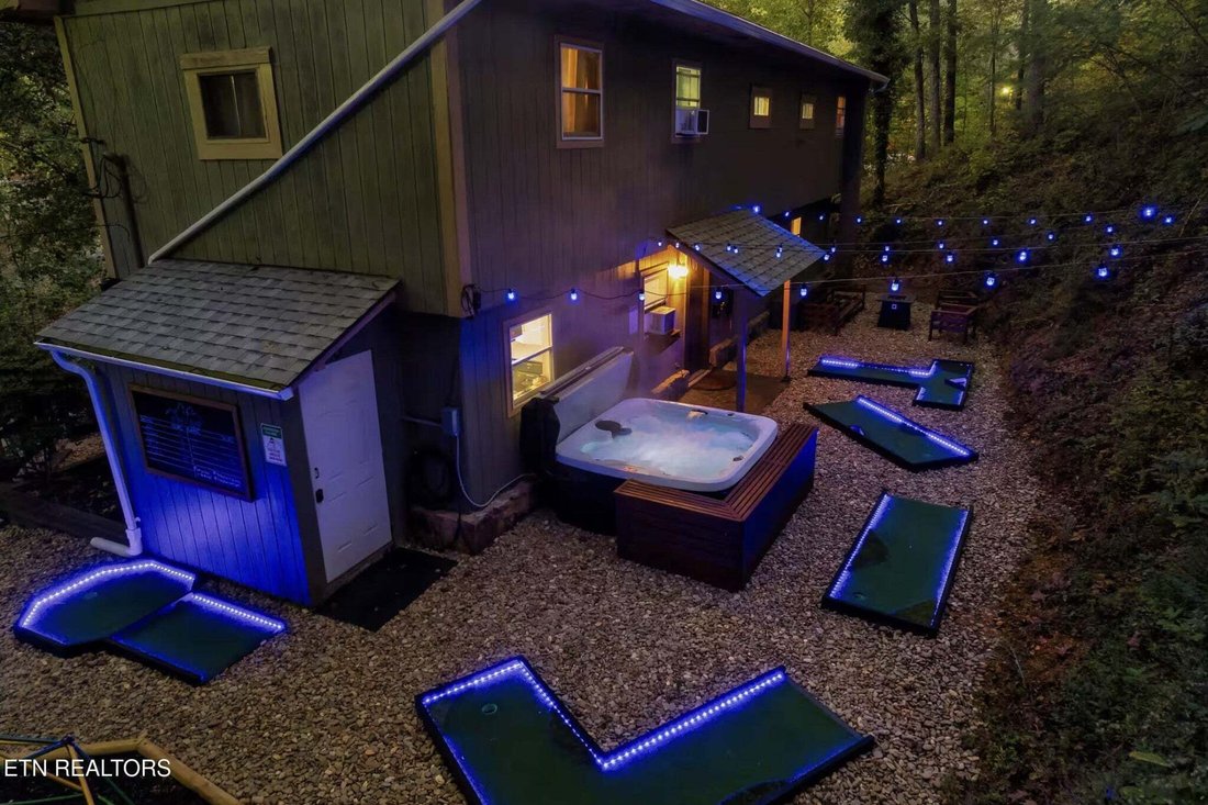 House in Sevierville, Tennessee, United States 5 - 18609887