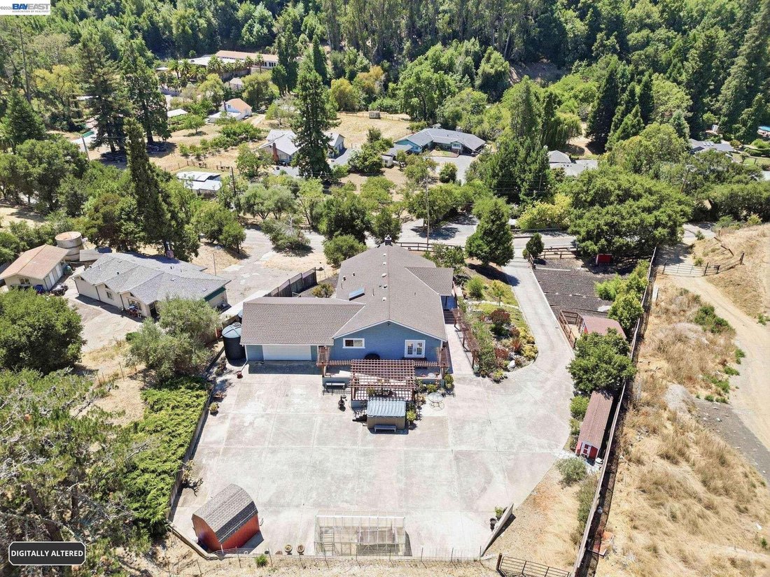 House in Castro Valley, California, United States 2 - 18612046