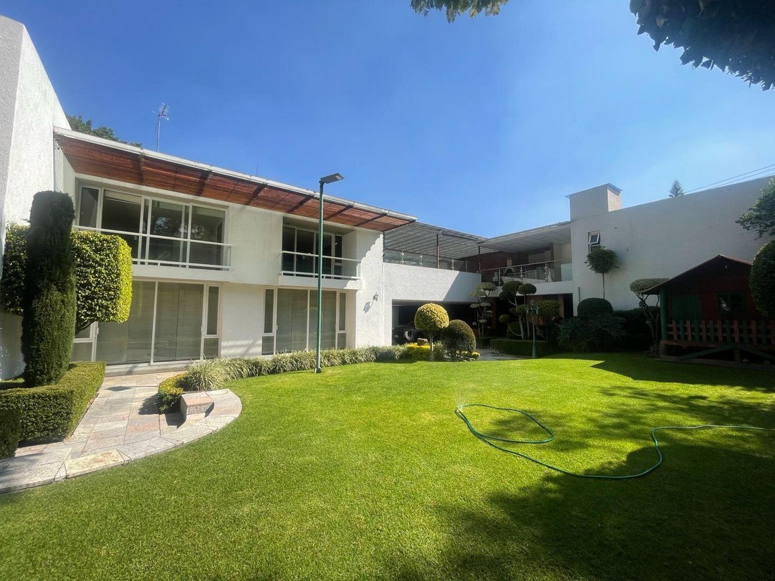 House in Mexico City, Mexico 2 - 18615008