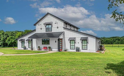 House in Wills Point, Texas, United States 1
