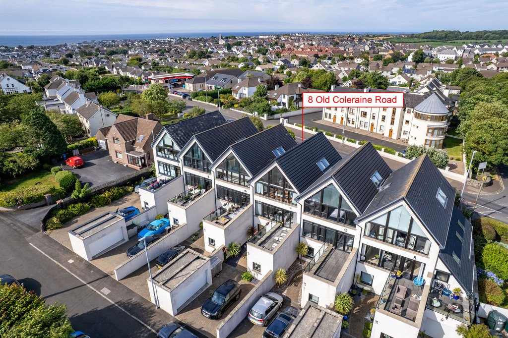 House in Portstewart, Causeway Coast and Glens District, Northern Ireland 2 - 18608770