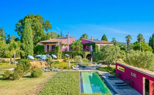 House in La Londe-les-Maures, Provence-Alpes-Côte d'Azur, France 1