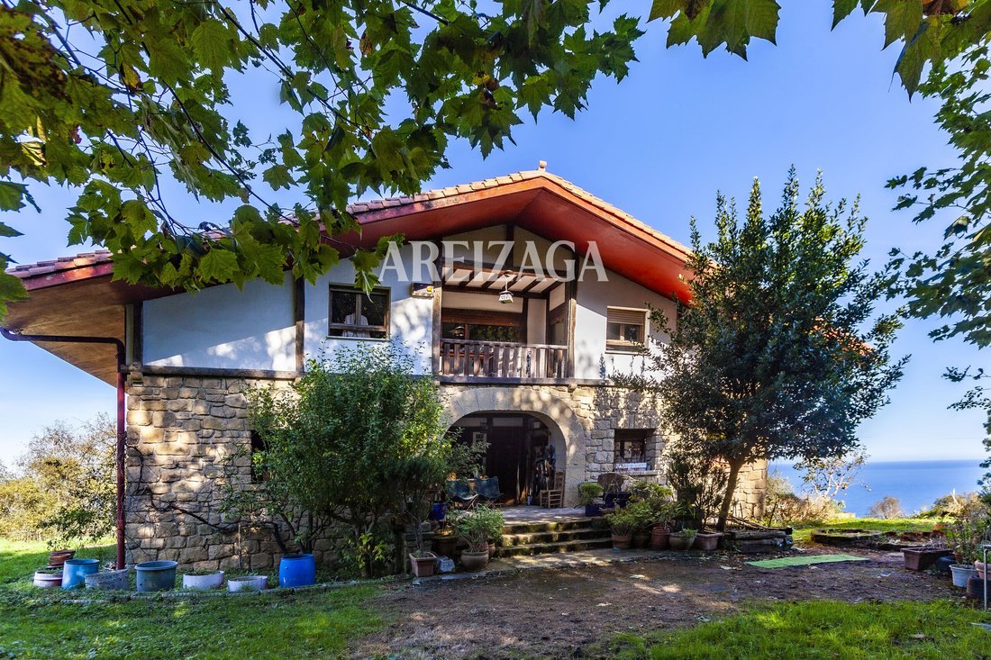 House in Mendebaldea, Donostia-San Sebastian, Spain 1 - 14818997