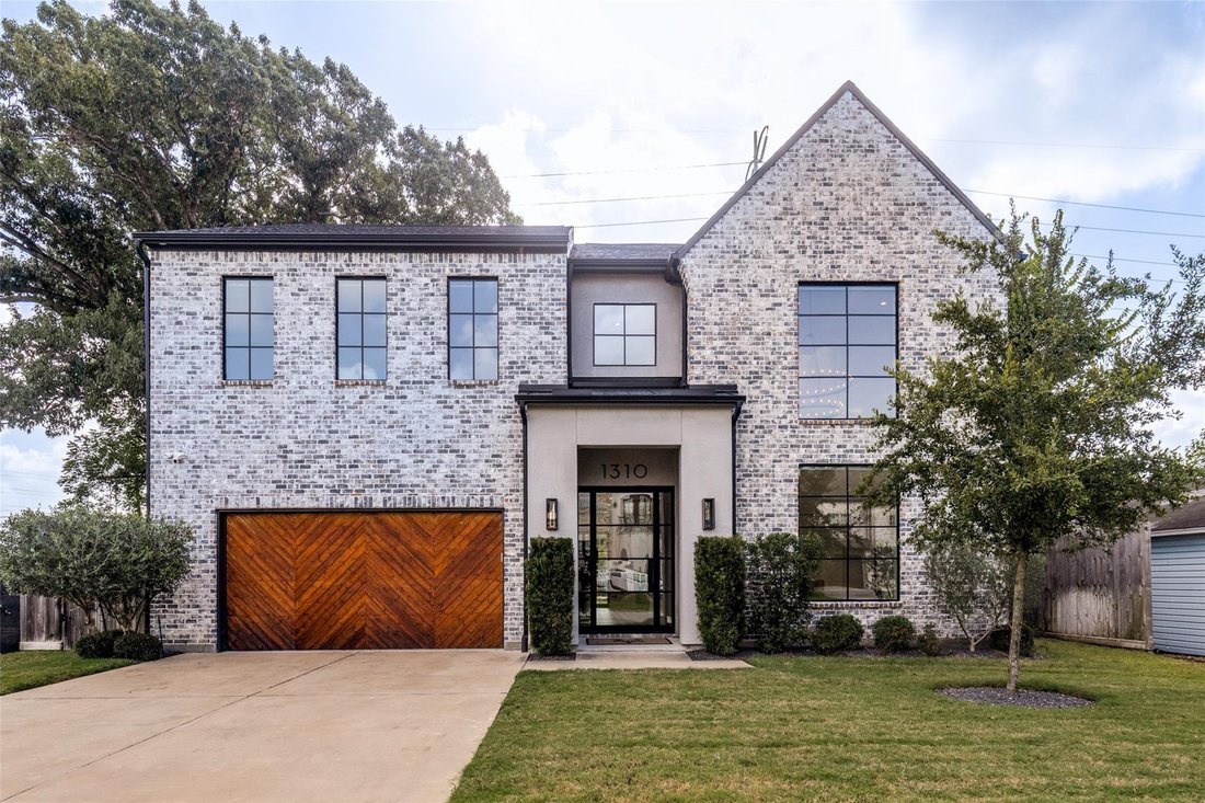 House in Houston, Texas, United States 1 - 18613382