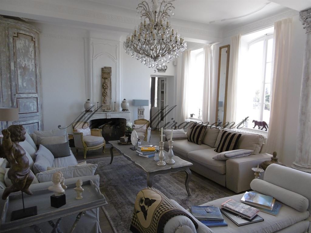 House in La Ville, L'Isle-sur-la-Sorgue, France 4 - 18610618