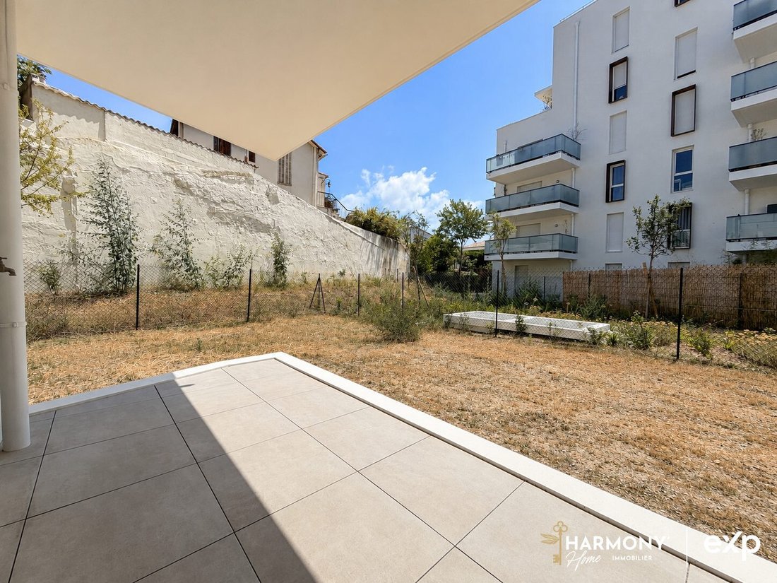 Apartment in Vieille Chapelle, 8e Arrondissement, Marseille 2 - 18614944