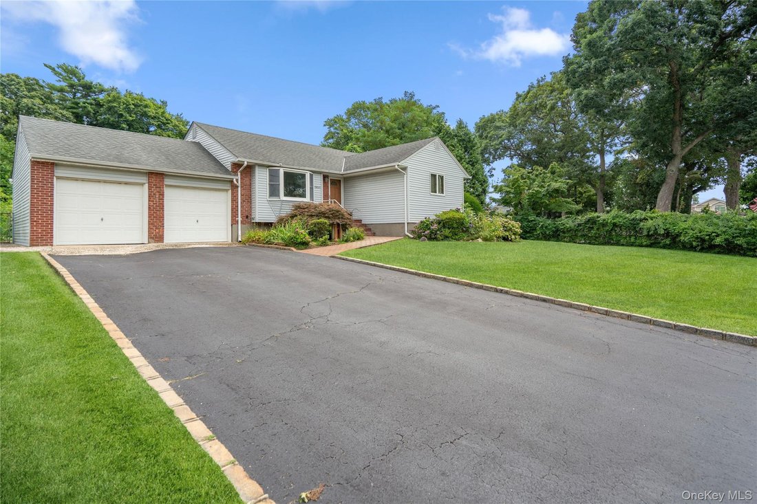 House in Seaford, New York, United States 2 - 18613205