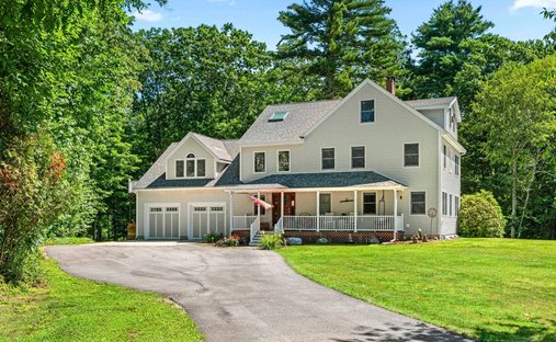 House in Lee, New Hampshire, United States 1