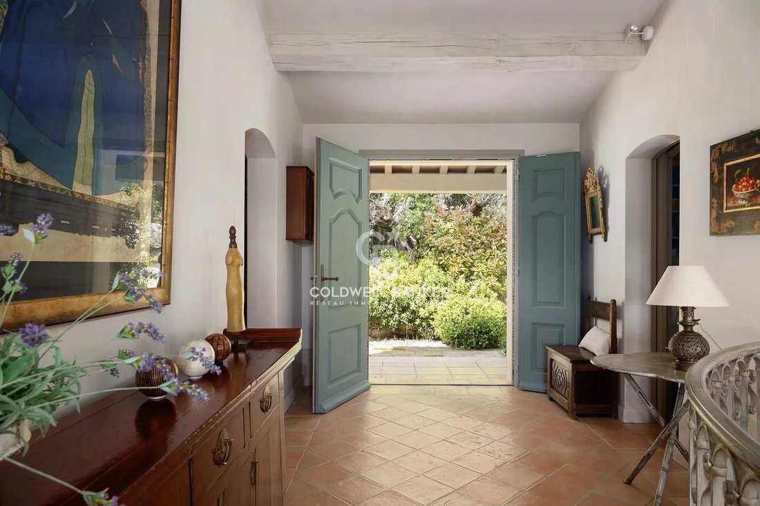 Villa in Valbonne, Provence-Alpes-Côte d'Azur, France 1 - 18610880