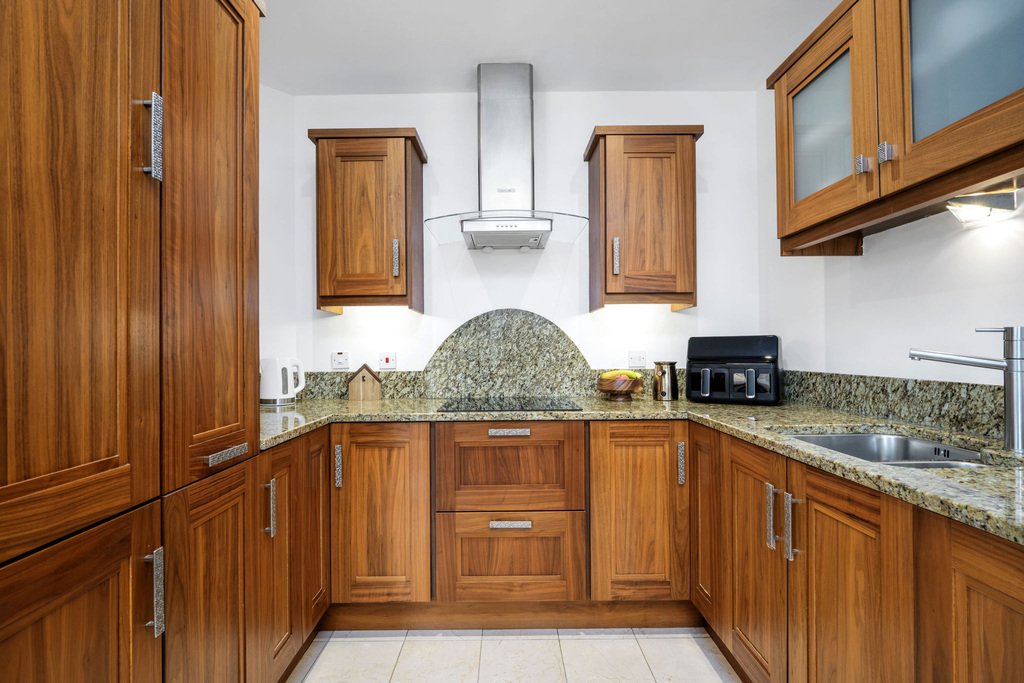 Apartment in Causeway Coast and Glens District, Northern Ireland 5 - 18608751