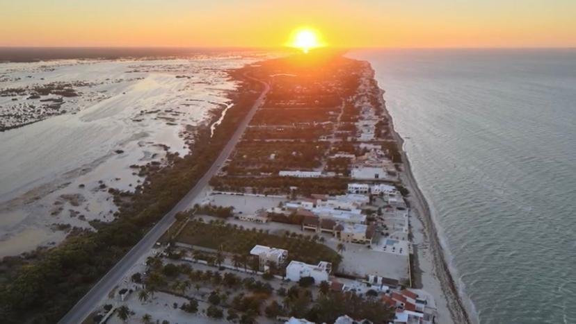 Land in Progreso, Yucatan, Mexico 1 - 18610497
