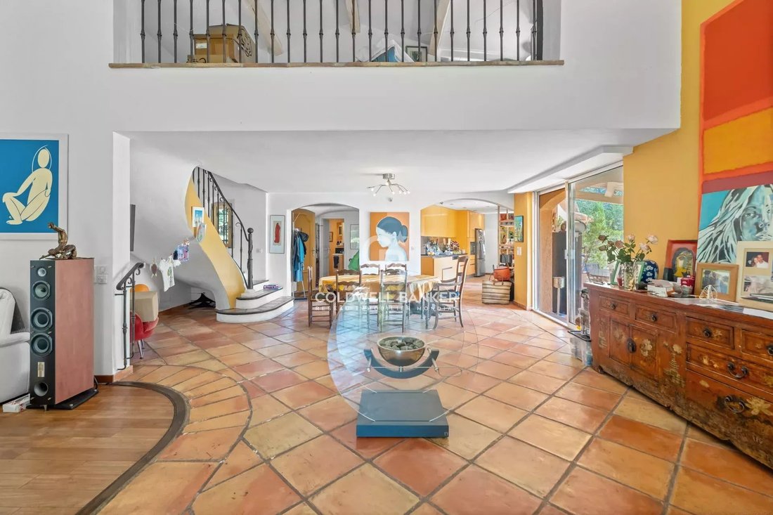 Villa in Les Indes les-Groulles, Mouans-Sartoux, France 5 - 18610870