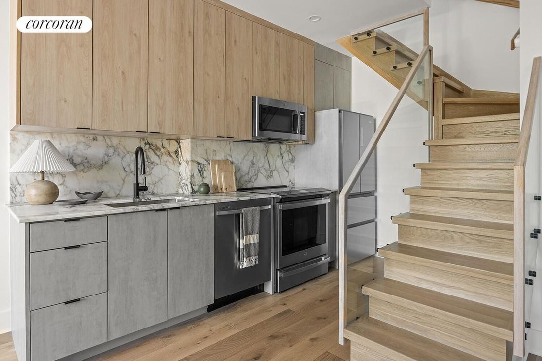 Condo in New York, New York, United States 4 - 18350494