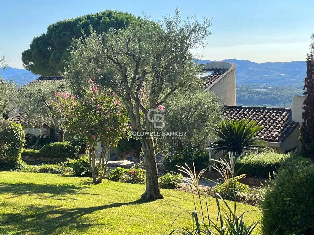 Villa in Mougins, Provence-Alpes-Côte d'Azur, France 2 - 18610796