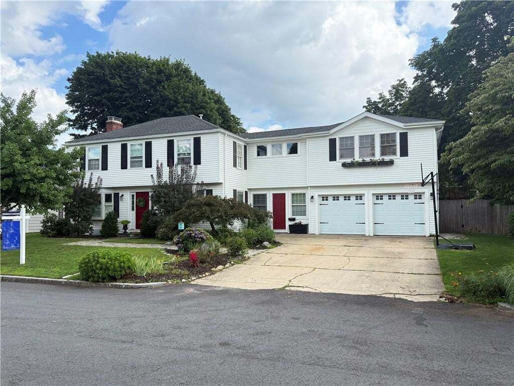 House in East Providence, Rhode Island, United States 1 - 18604609